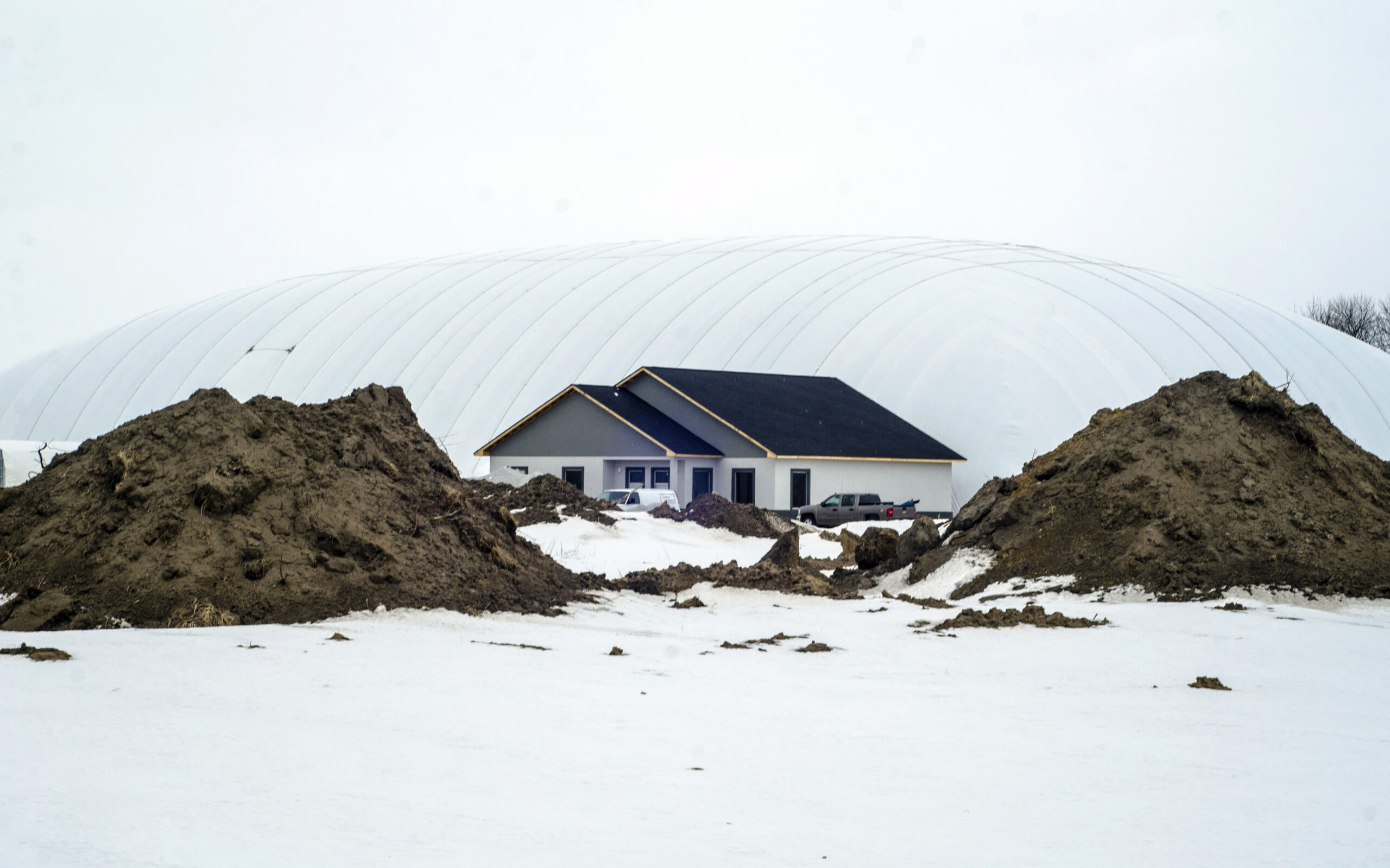 Cold weather delays indoor sports complex opening