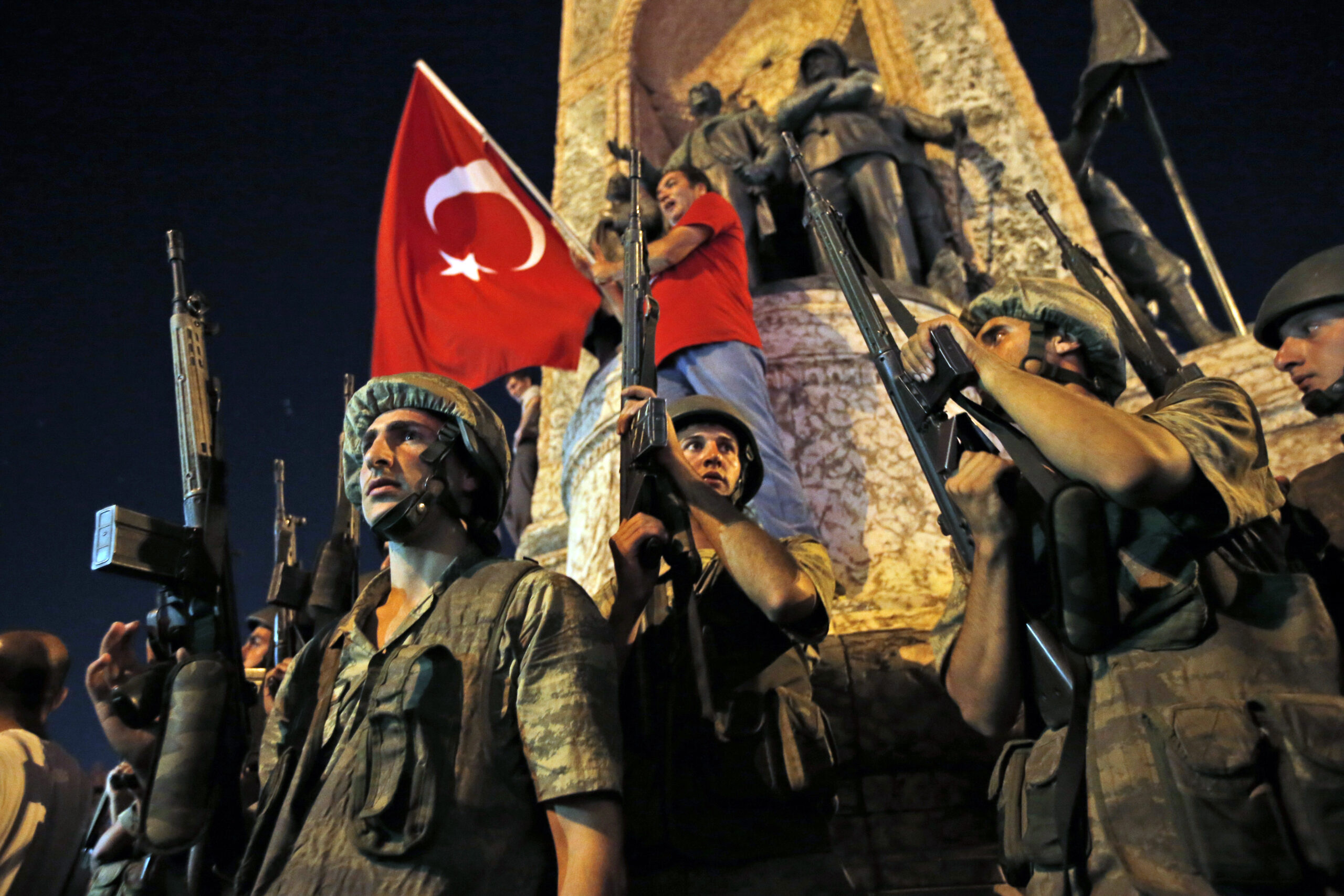 Turkish coup escalates: 42 killed, bomb hits Parliament