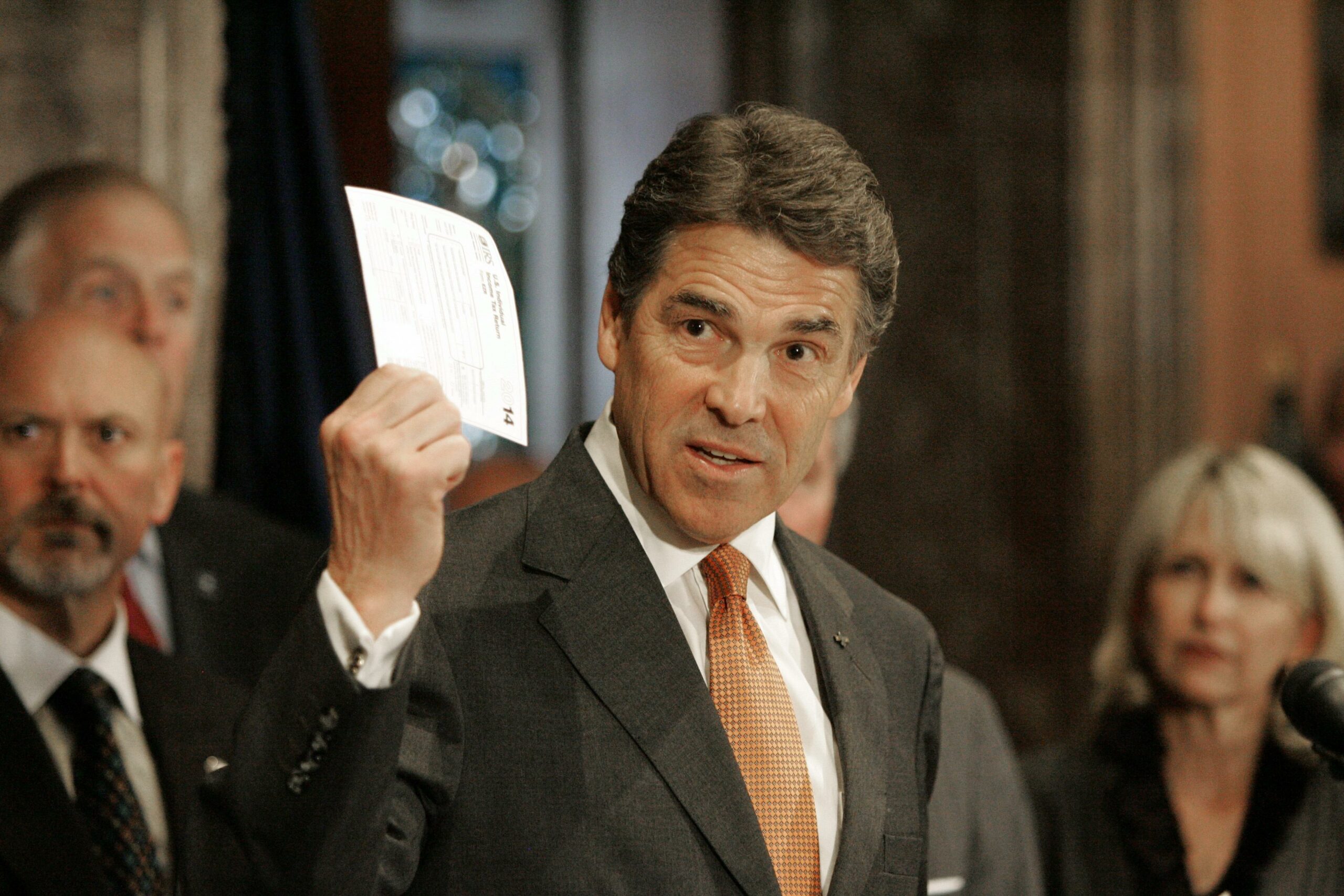 Flat tax is a longshot in Congress