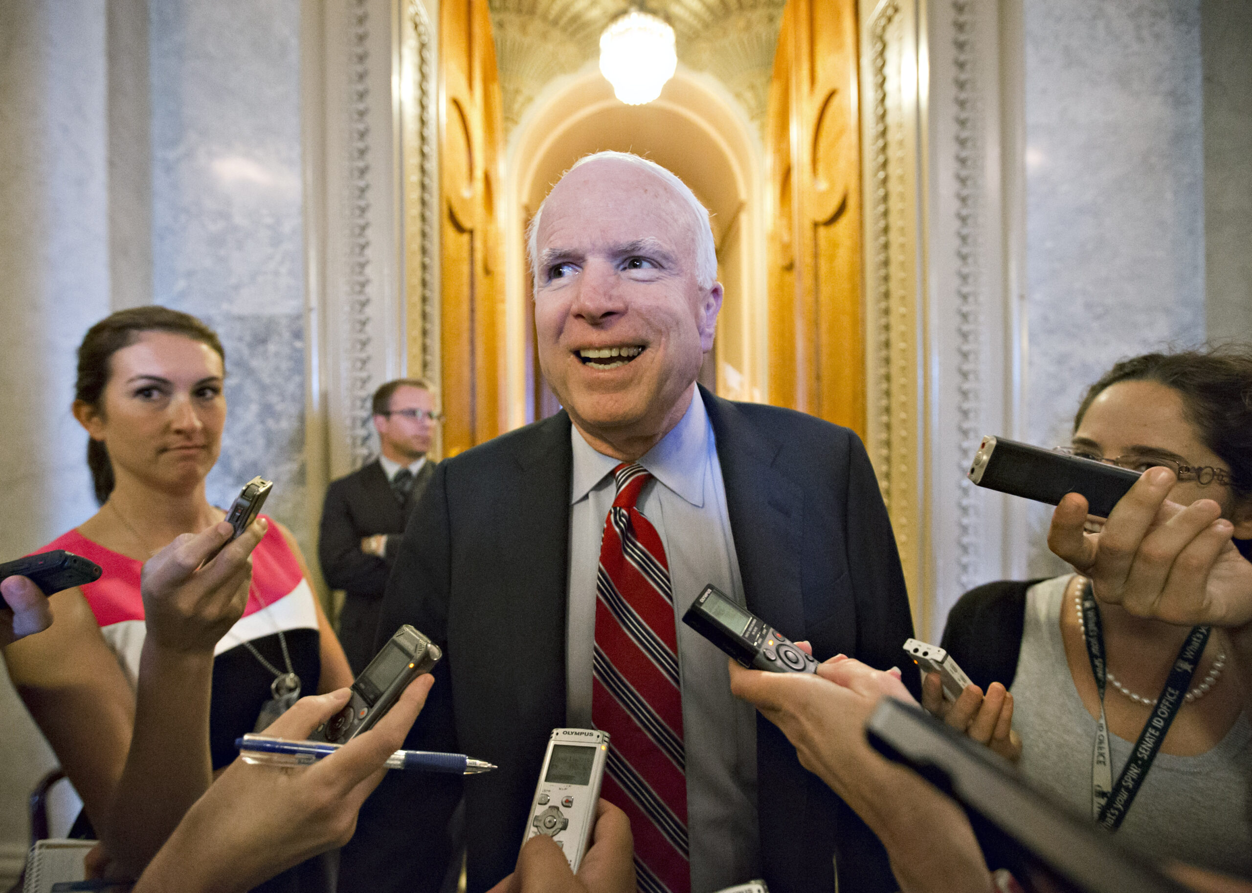McCain scrambling to allow more votes on immigration amendments