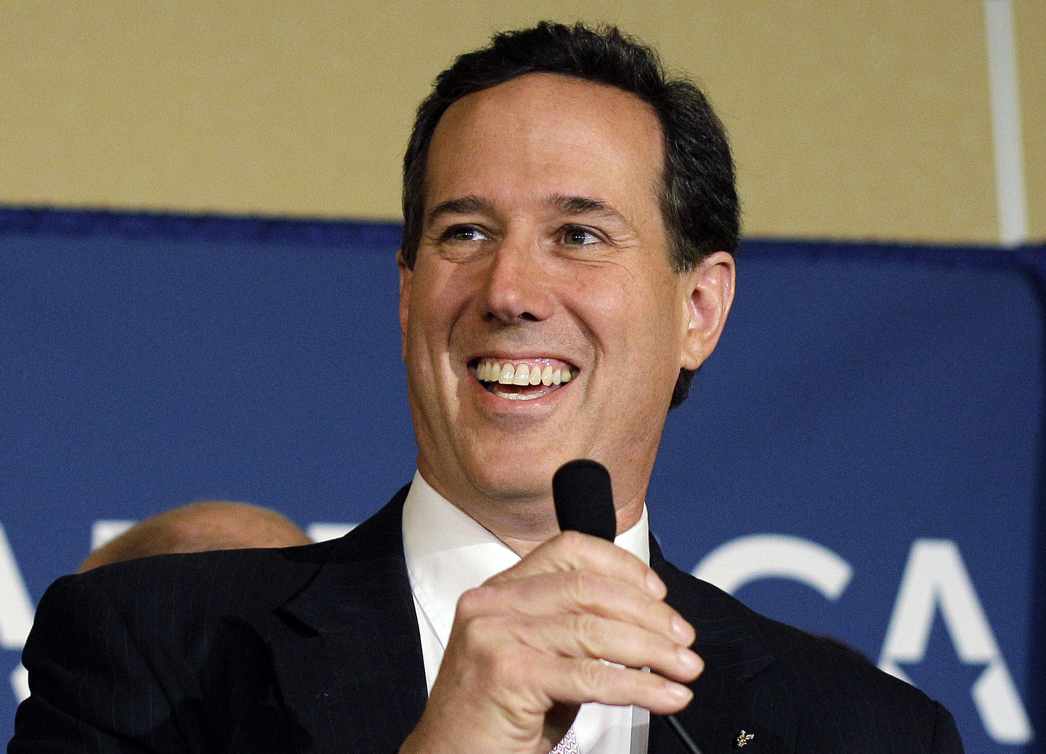 Santorum routs Republican rivals in Alabama, Mississippi