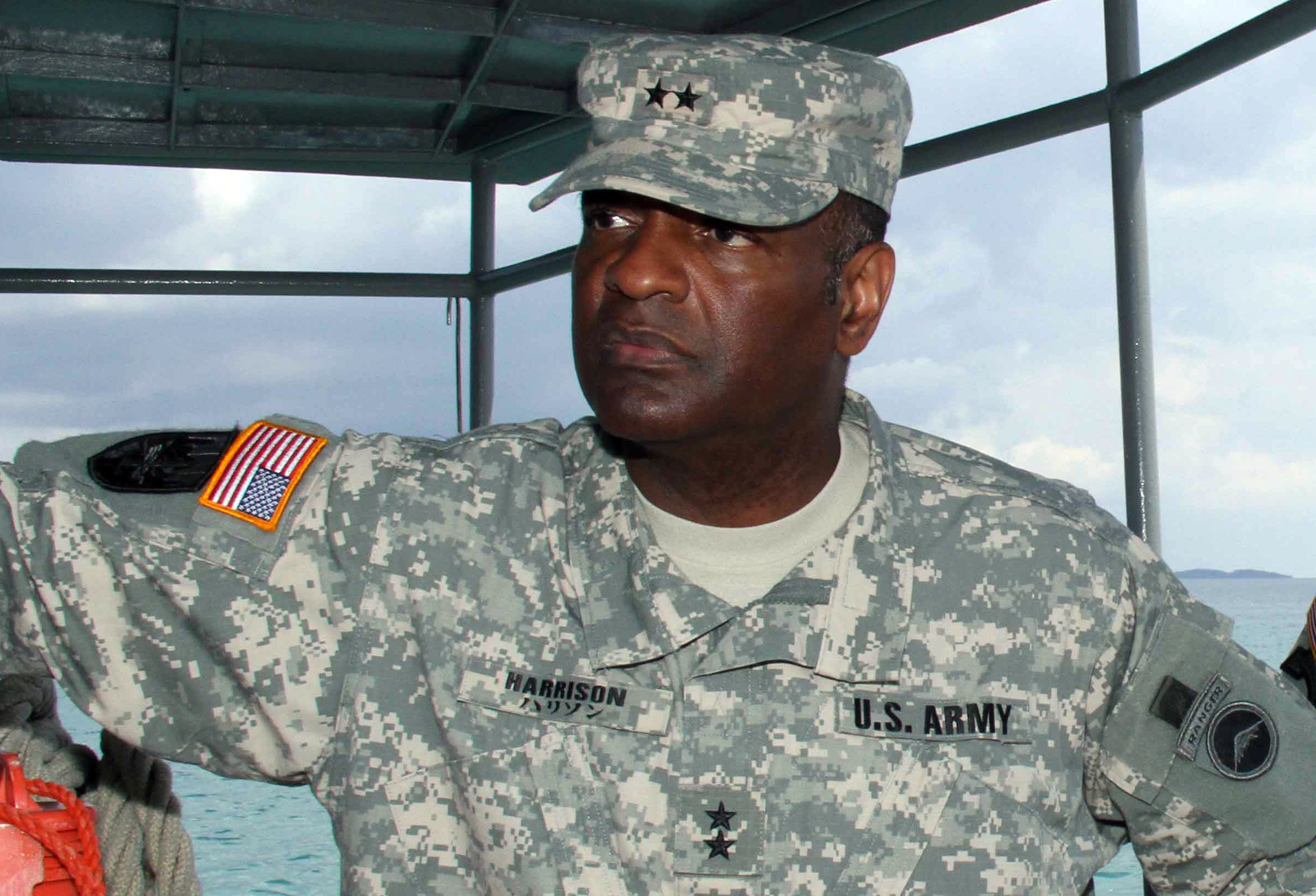 Army knocks 2-star down to 1-star rank