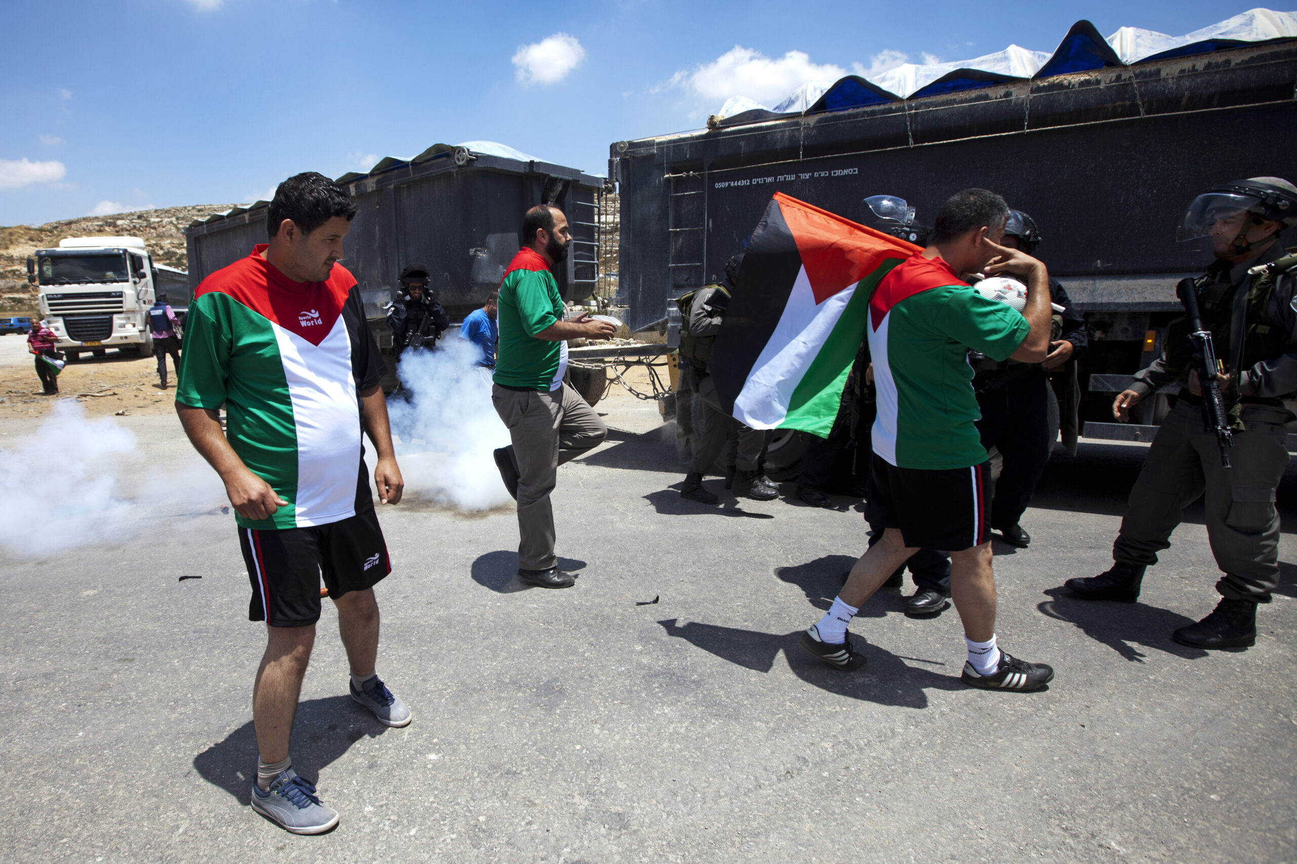 Israeli airstrike kills 1 in northern Gaza