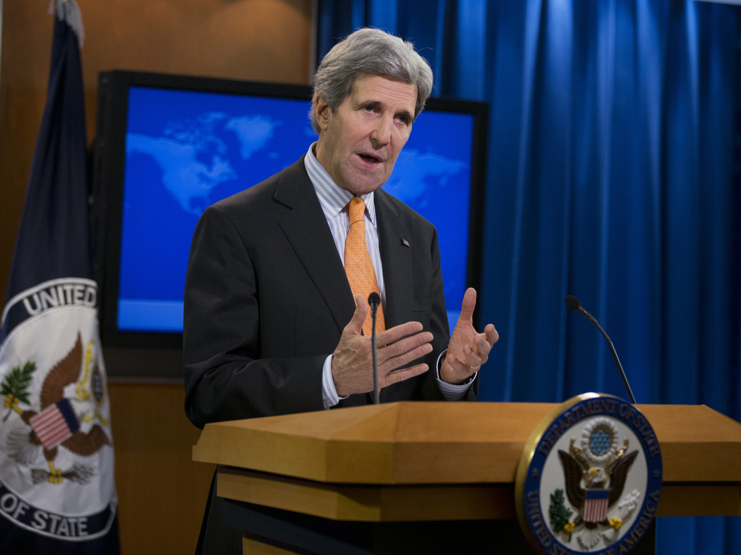 Kerry urges opposition to attend Syrian conference