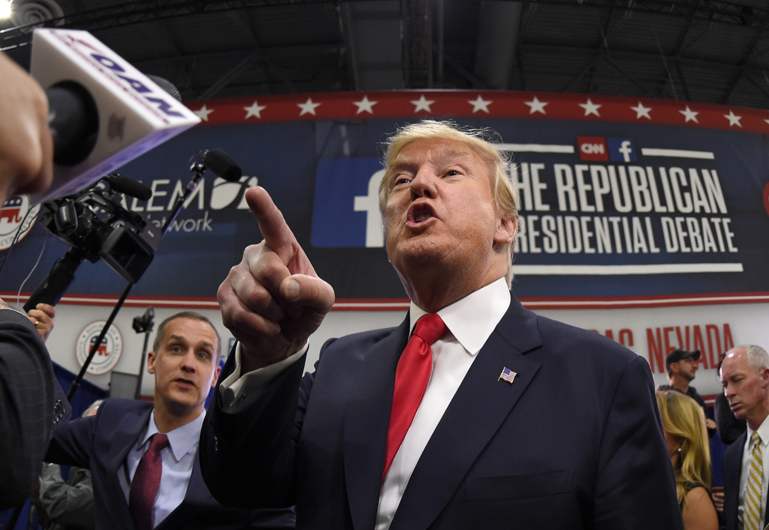 Nevada Gov. Sandoval warns GOP: Trump spells electoral disaster