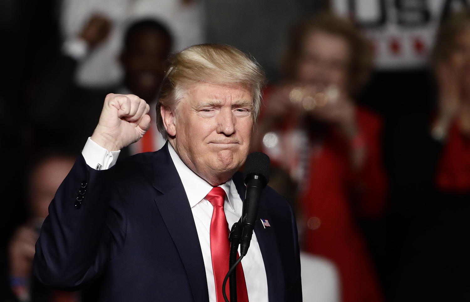 Trump names Thomas Bossert White House homeland security adviser