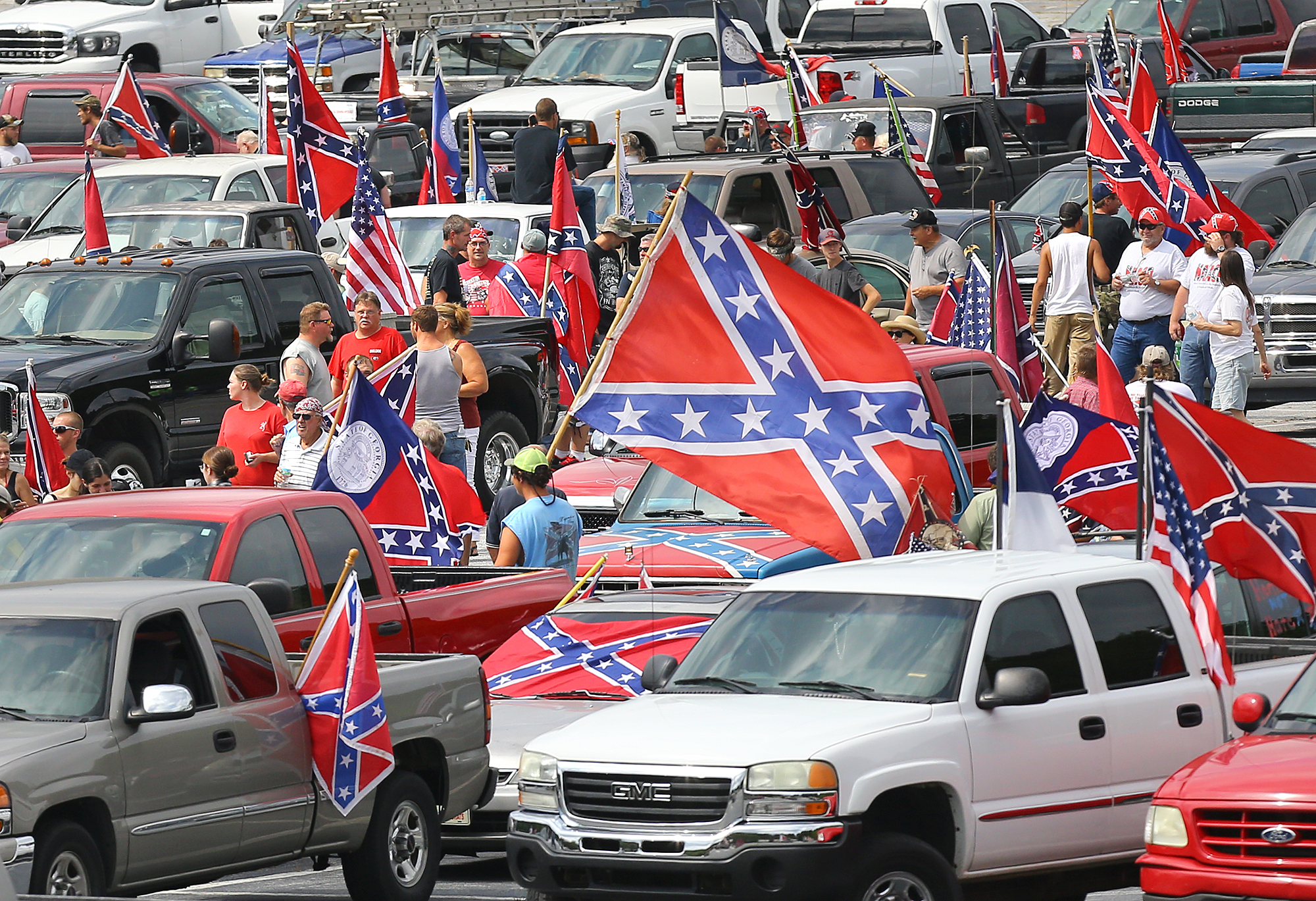 Virginia DMV to recall Confederate flag license plates