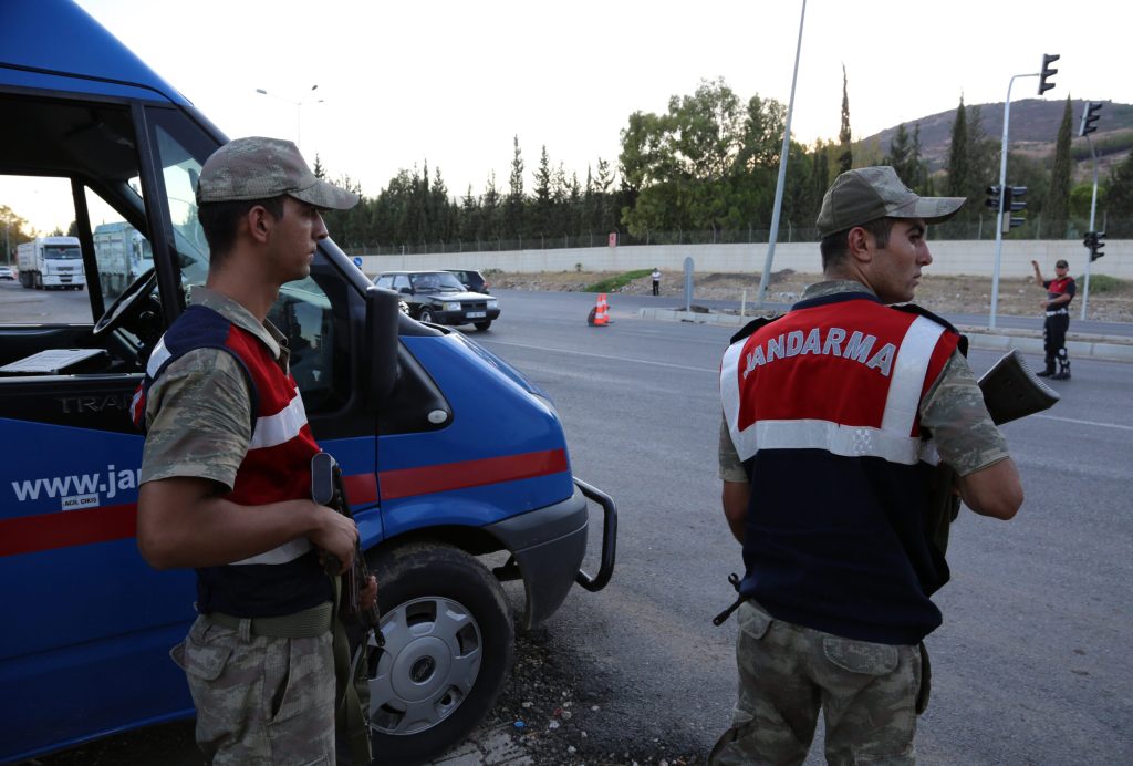 Turkey cracks down on oil smuggling linked to IS
