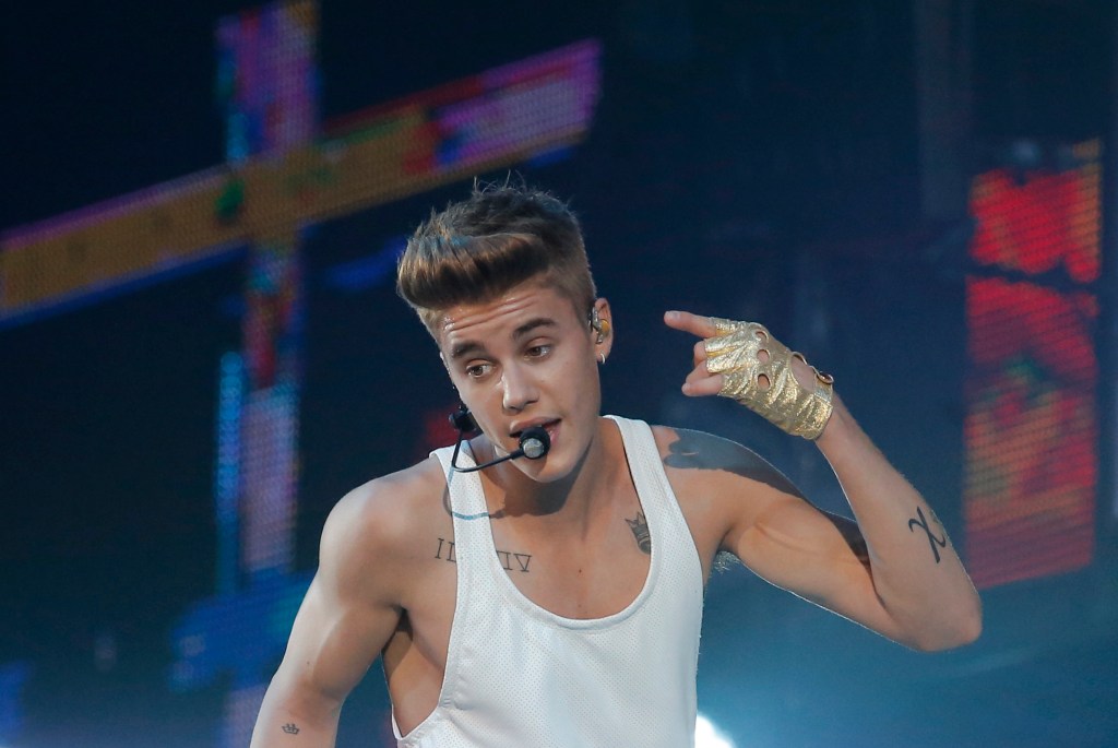 Bieber criticized for Anne Frank comment