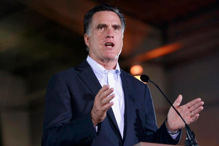 Romney slams Obama ahead of State of the Union