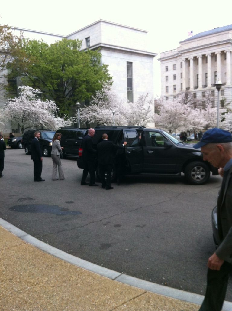 Obama Energy boss wants ‘A’ on gas prices