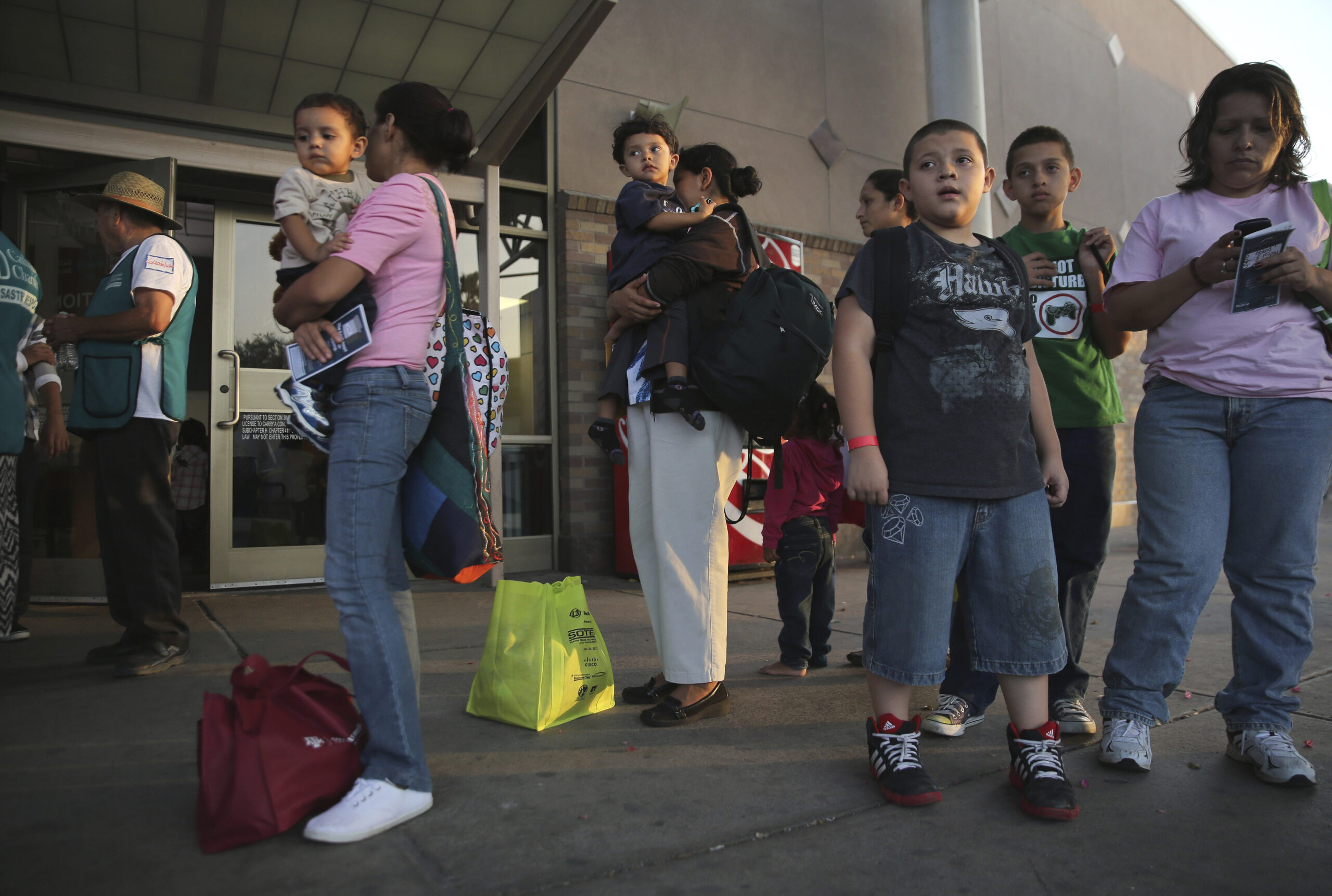 Immigration group: Surge will cost schools $761 million