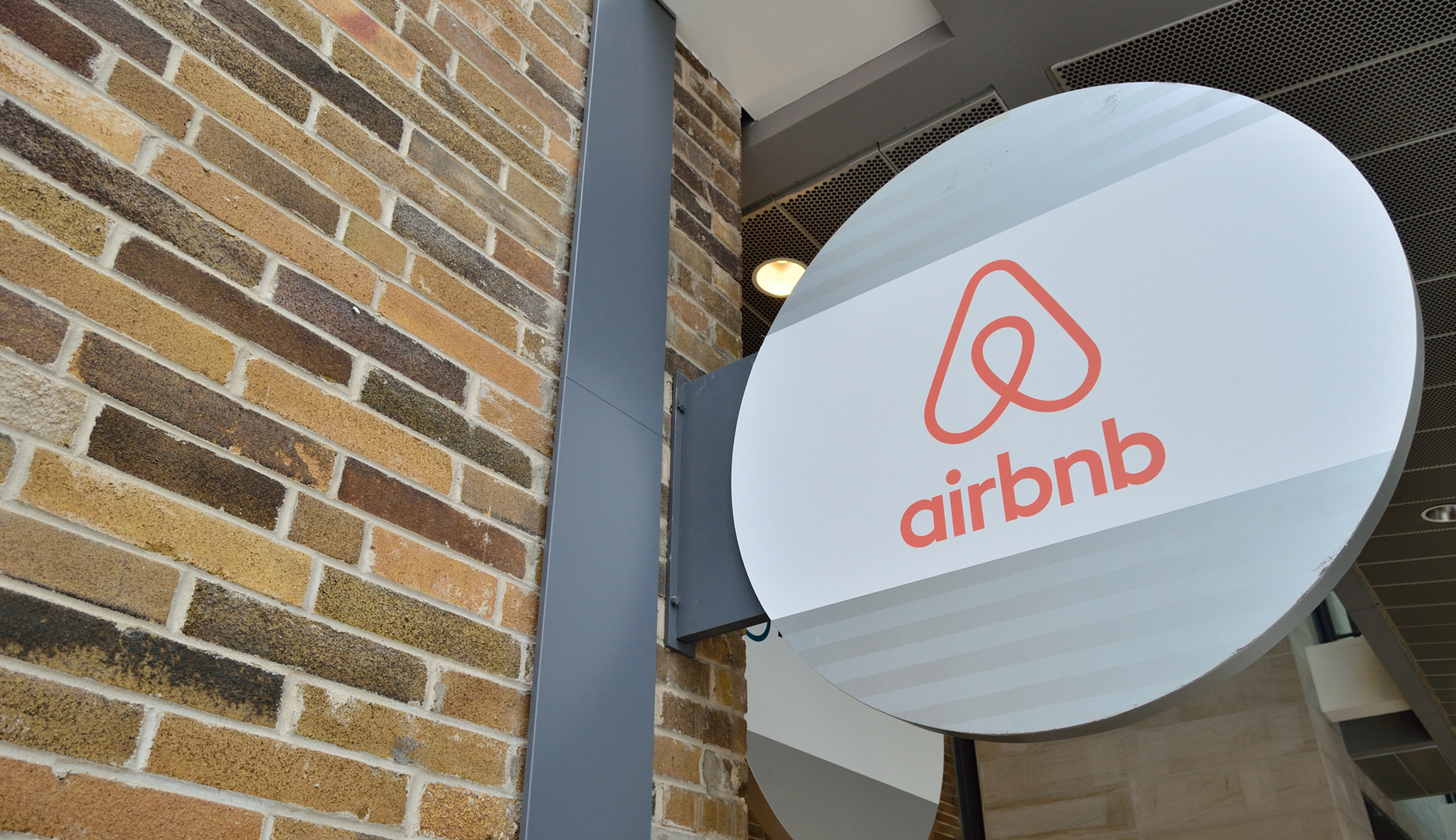 Charlottesville and Airbnb are wrong to attack white supremacist free speech