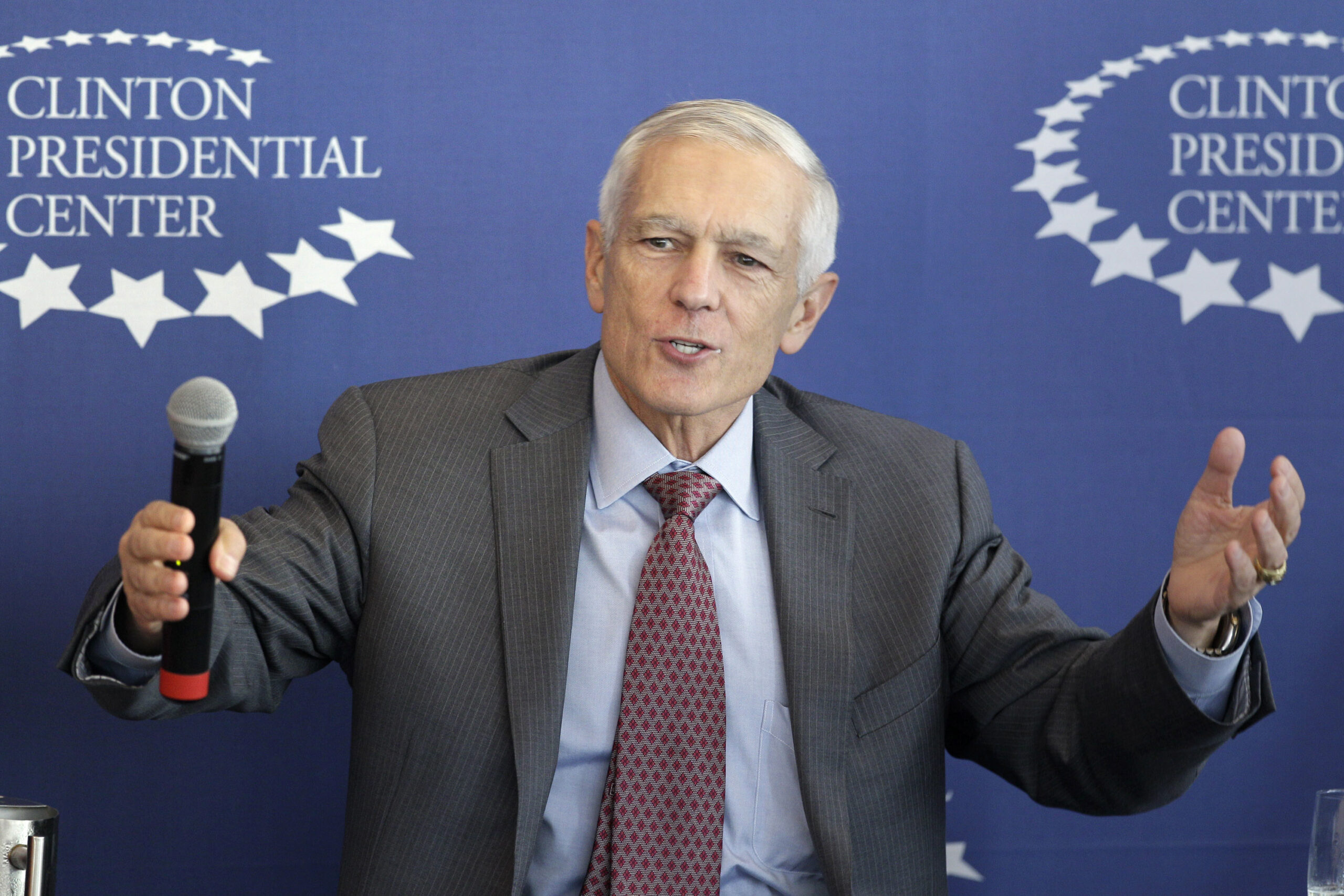 Wesley Clark hails importance of ethanol industry in Kansas