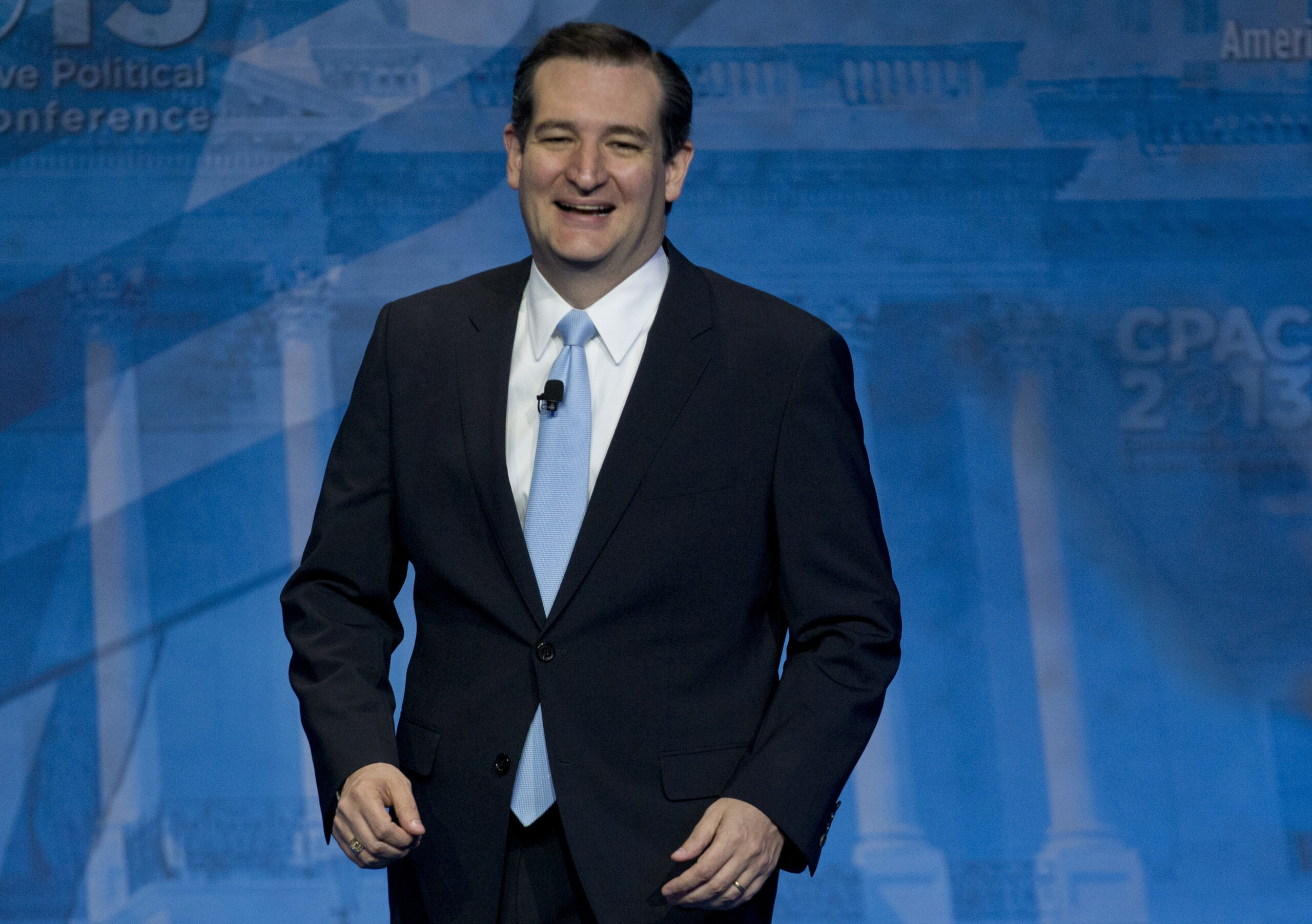 Ted Cruz slams Obama for backing Egyptian leader