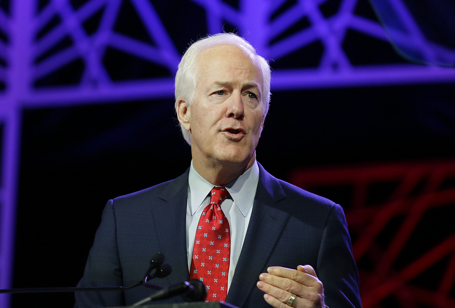 GOP senator: Fight crime by reducing minimum sentences