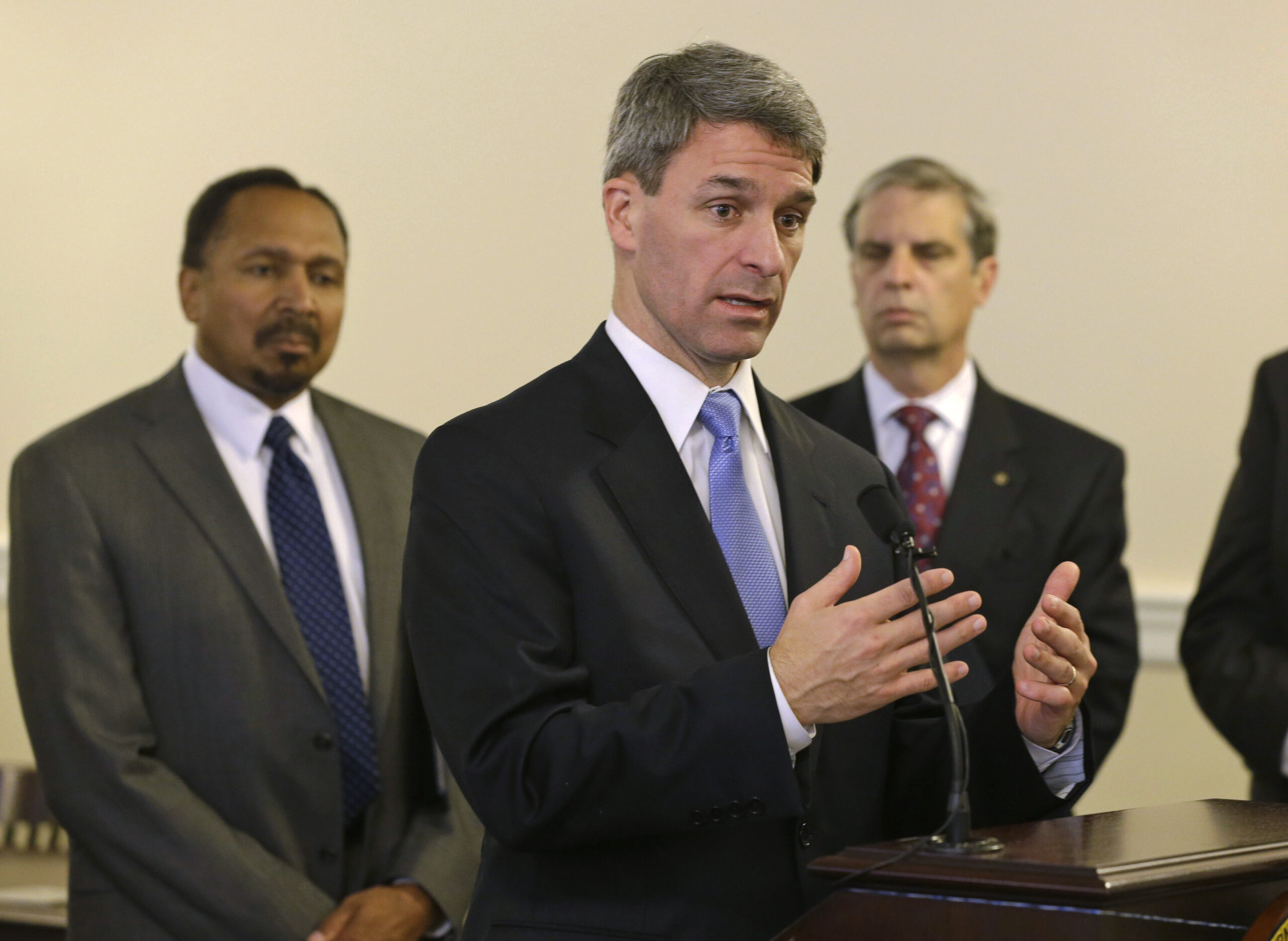 In Virginia and New Jersey, a tale of 2 Republican parties
