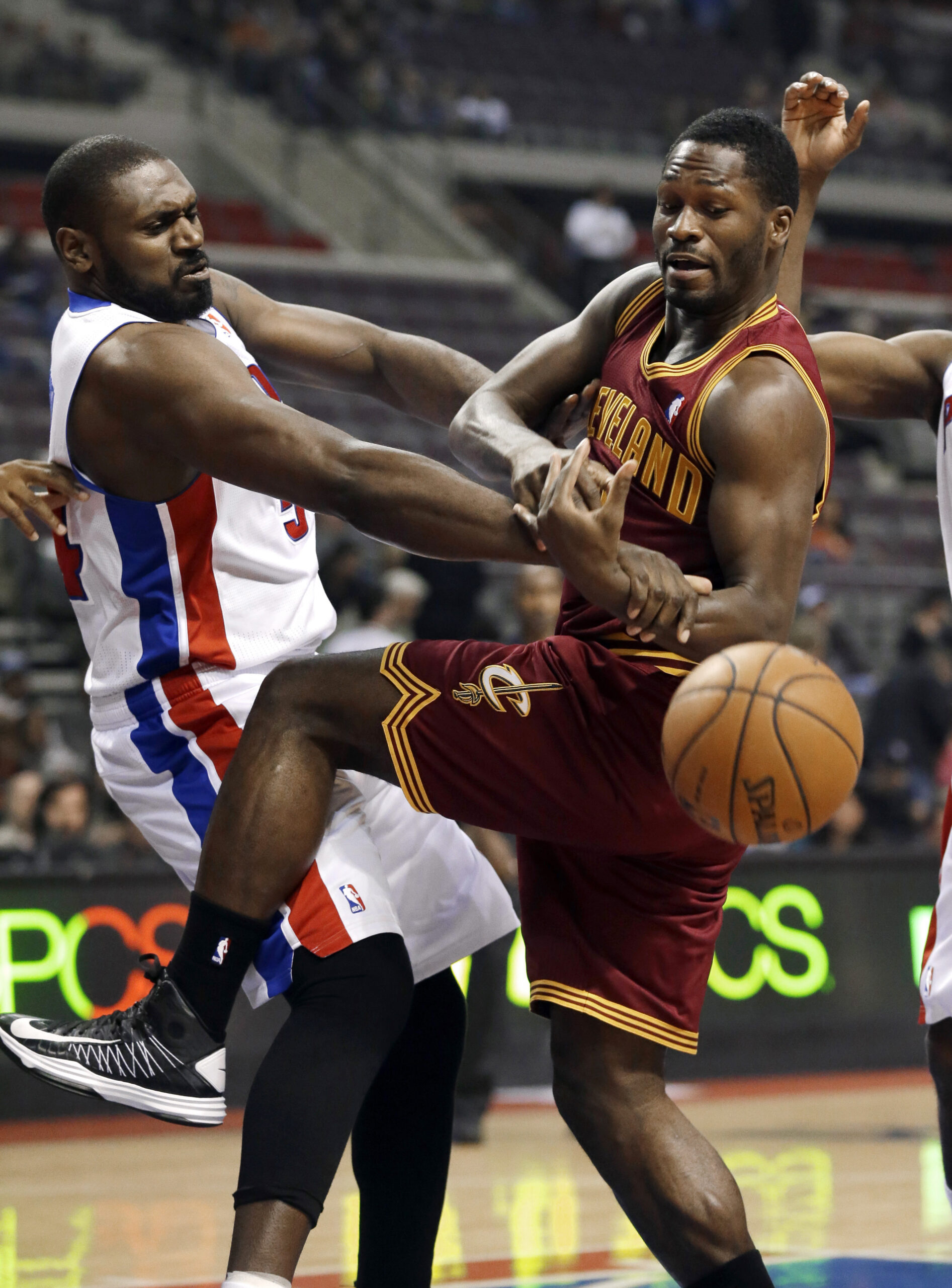Pistons beat Cavs 89-79 for 5th straight home win