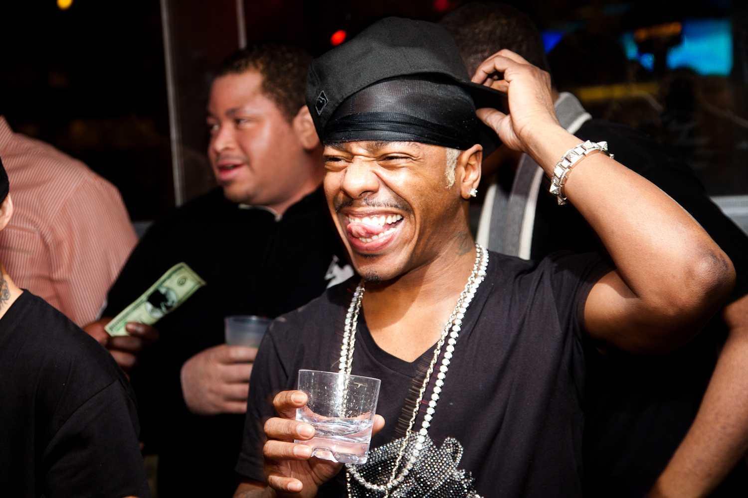 Sightings: Sisqo performs the ‘Thong Song’ at Eden