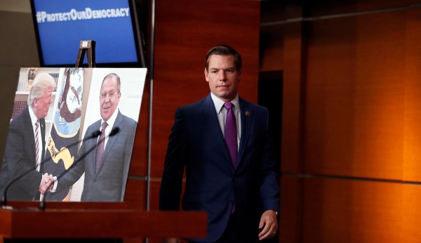 Democratic lawmaker alleges Republicans on intelligence committee ignoring evidence in Russia investigation