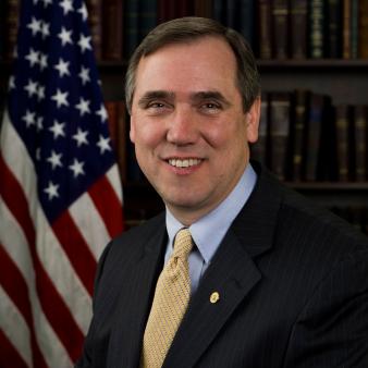 Seniors Turned Away From Oregon Dem’s Event
