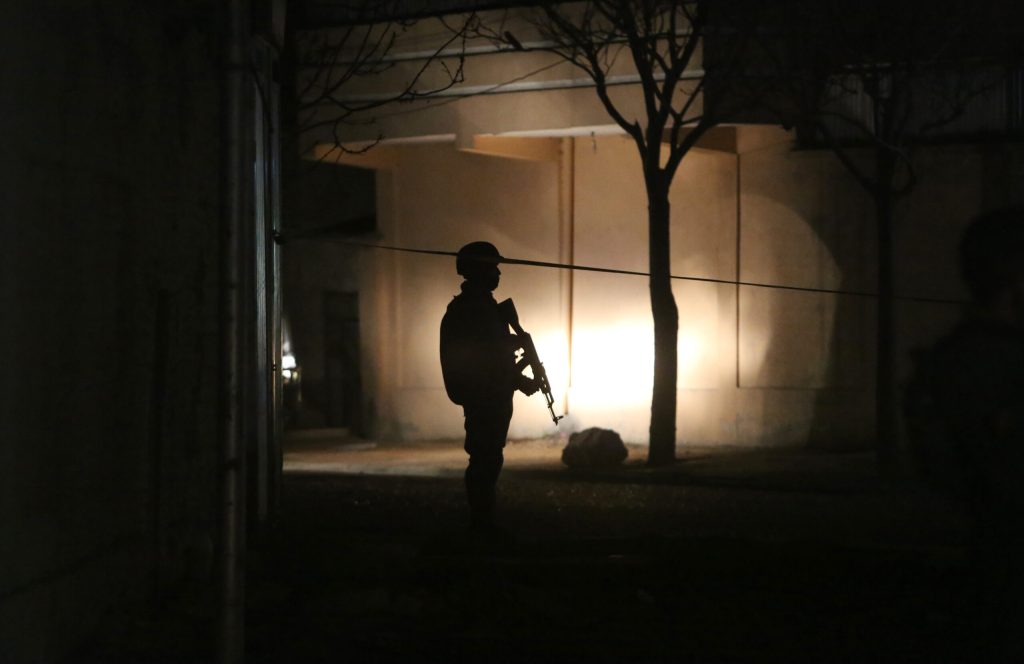 Pentagon poured billions into botched Afghanistan security contracts