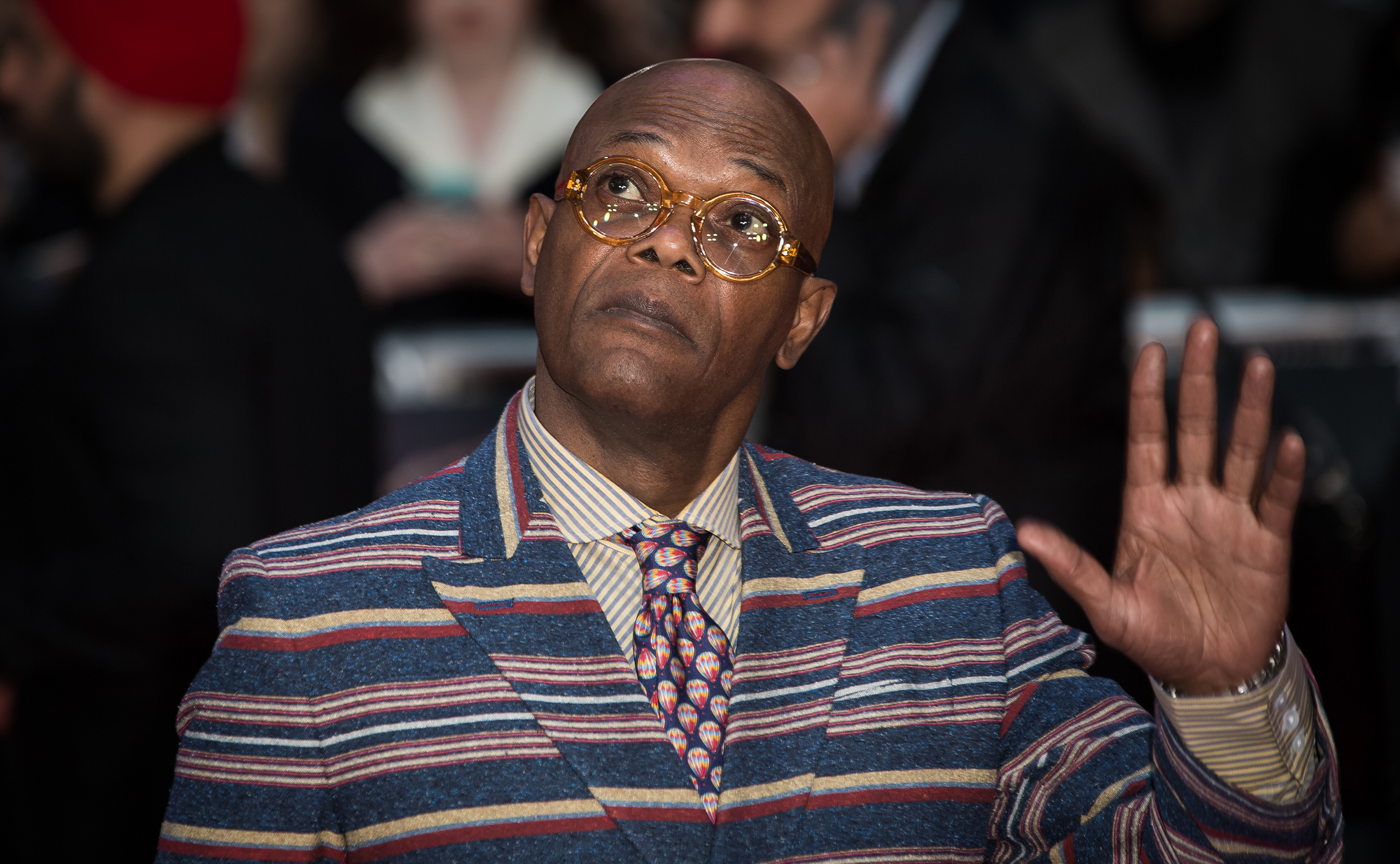10 celebrities who plan to flee the country if Donald Trump wins