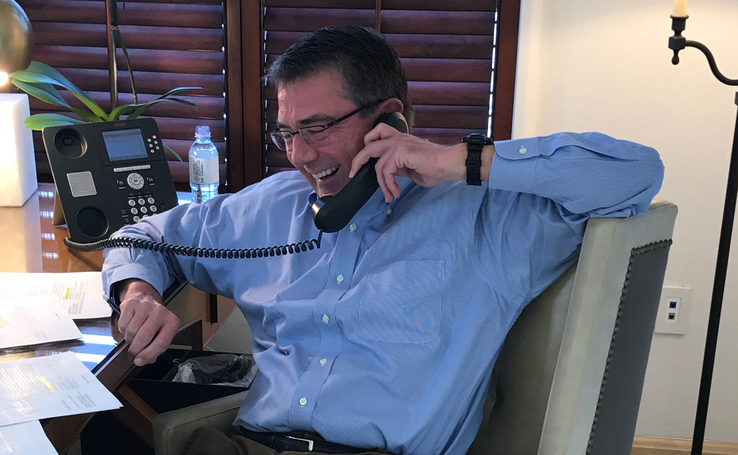 Obama, Carter thank US service members on Thanksgiving