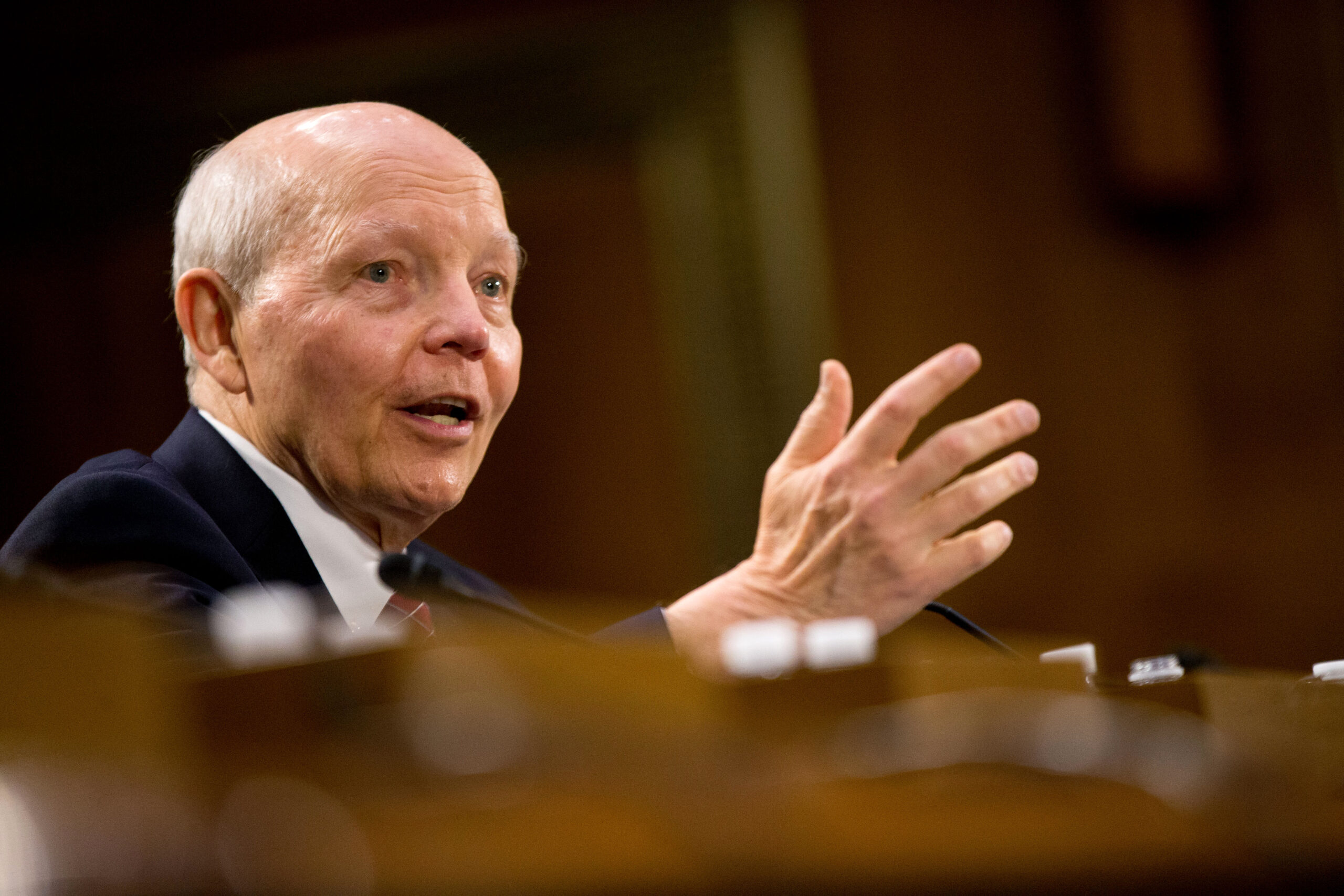 Judge threatens to hold embattled IRS chief in contempt
