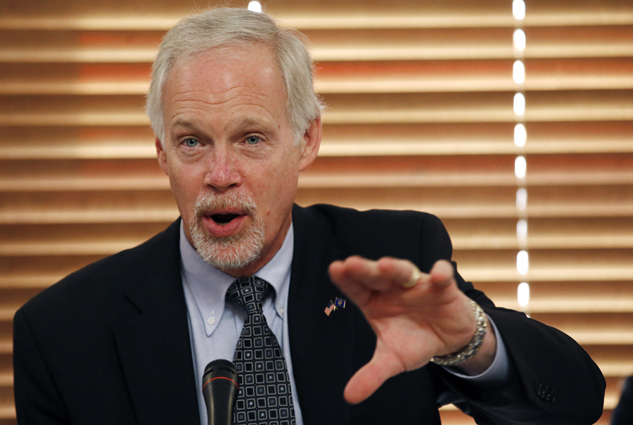Senate homeland chair: Allowing strong encryption is ‘crucial’