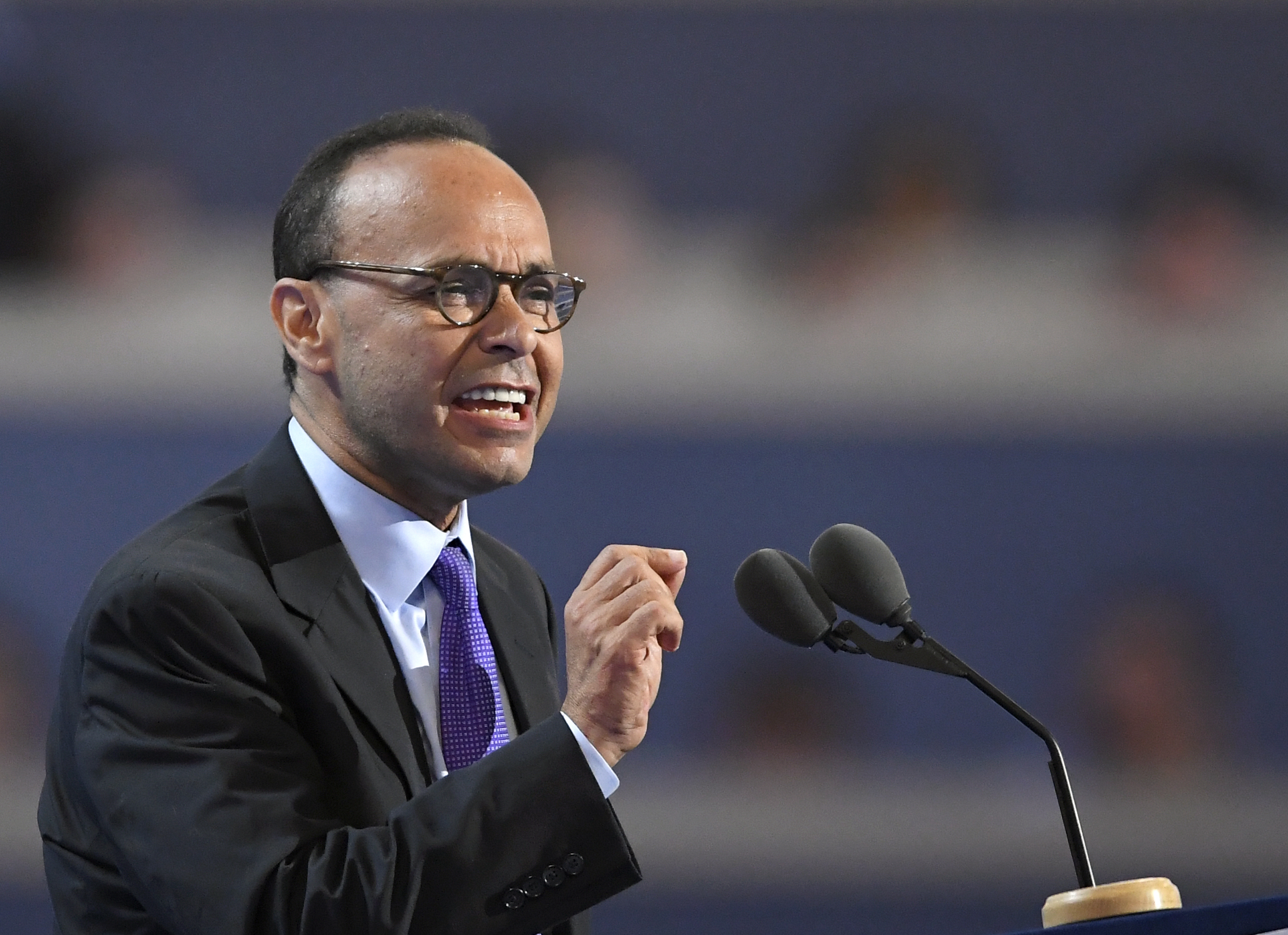 Luis Gutierrez: Democrats ready to shut down government if Dream Act fails
