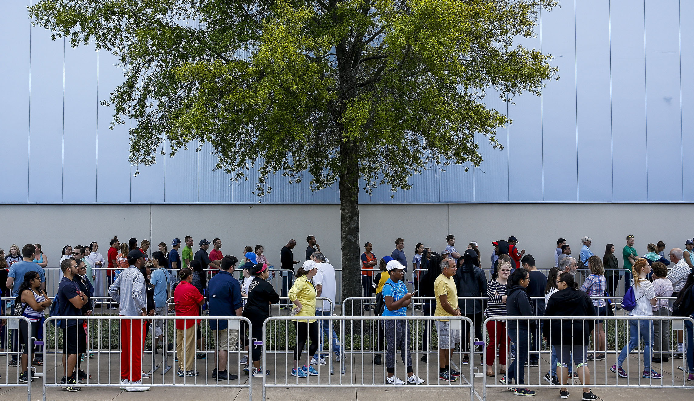 Dallas assures illegal immigrants it isn’t checking papers at shelters