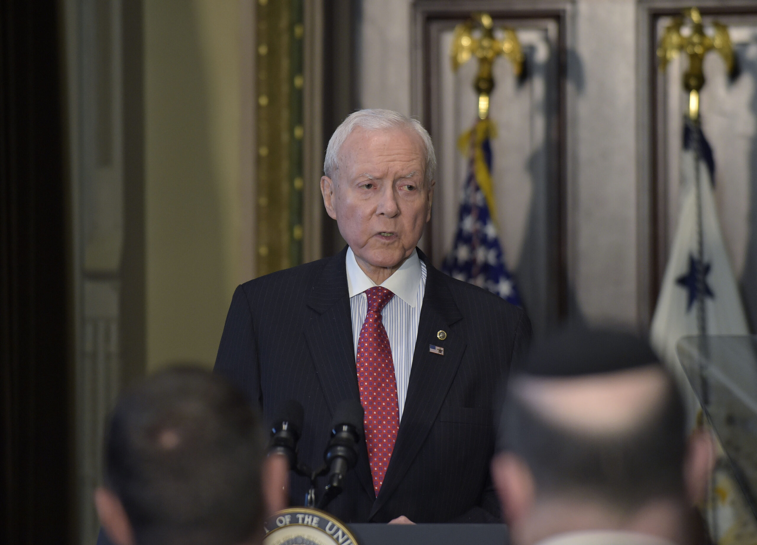 Senate introduces workers’ rights bill to rein in unions