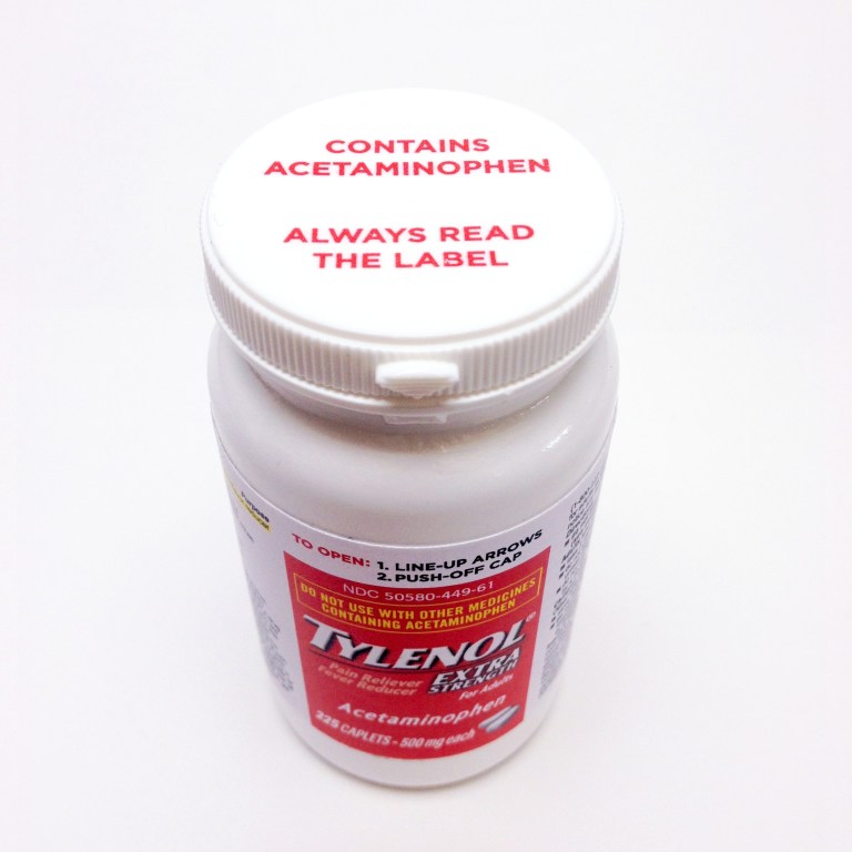   This undated product image provided by Johnson & Johnson shows a bottle of Extra Strength Tylenol bearing a new warning label on the cap alerting users to potentially fatal risks of taking too much of the pain reliever. Johnson & Johnson, the company that makes Tylenol, says the warning will appear on the cap of new bottles of Extra Strength Tylenol sold in the U.S. starting in October 2013 and on most other Tylenol bottles in coming months. (AP Photo/Johnson & Johnson)  
