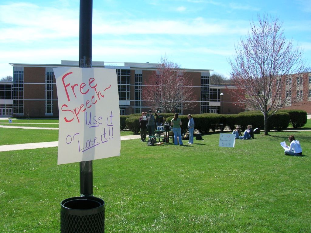 Senators Sign Up For ‘Free Speech 101’