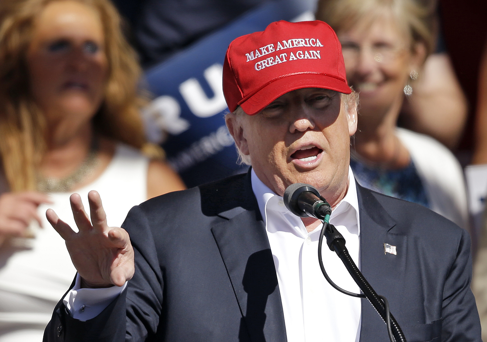 Poll: Americans less likely to support pro-Trump congressional candidates