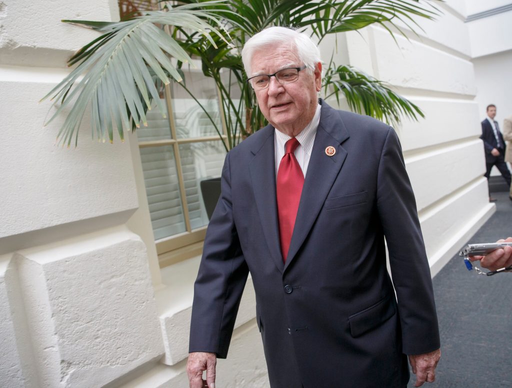 Eager to avoid shutdown repeat, Republicans begin to take funding fight off the table