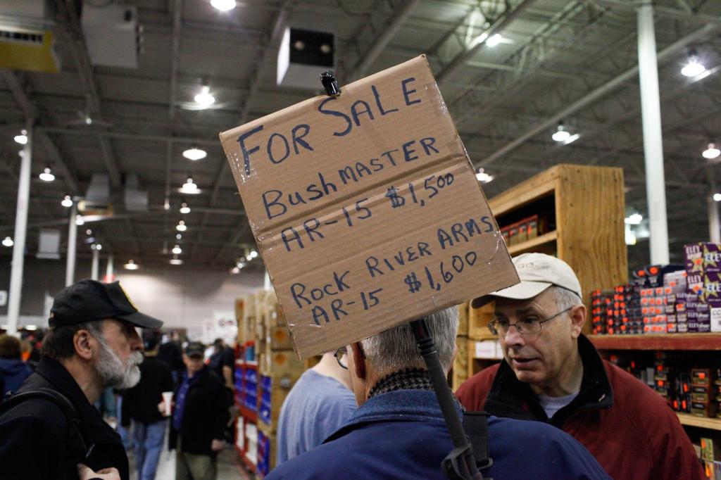 Obama faces tough sell with sheriffs on gun control
