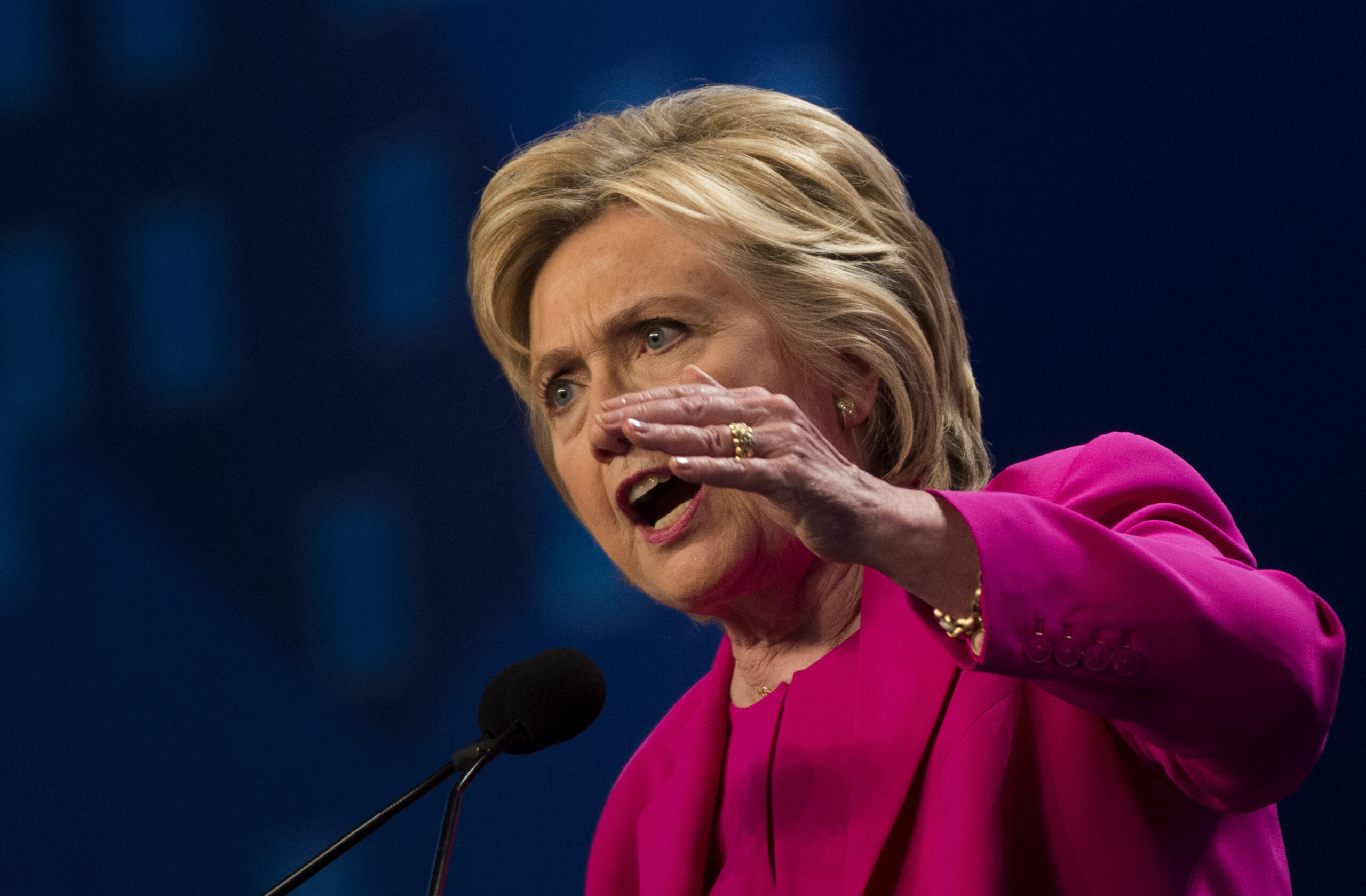 Clinton: Trump will bankrupt America like he did Atlantic City