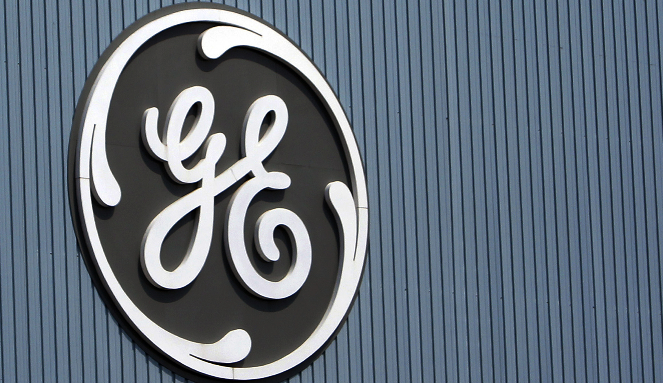 GE ends vaccine and testing requirements after Supreme Court strikes down Biden mandate