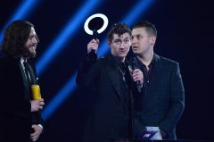 Absent David Bowie steals show at Brit Awards