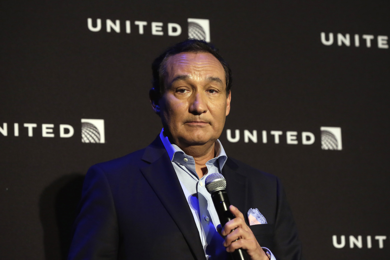 United Airlines CEO offers new statement: ‘No one should ever be mistreated this way’ after ‘truly horrific event’