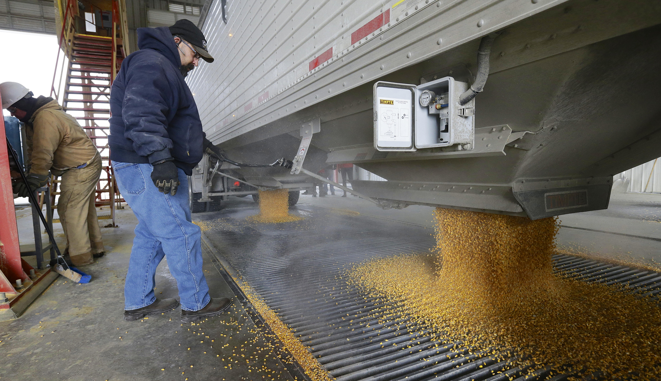 Energy groups tout high percentages of veterans working in their industries
