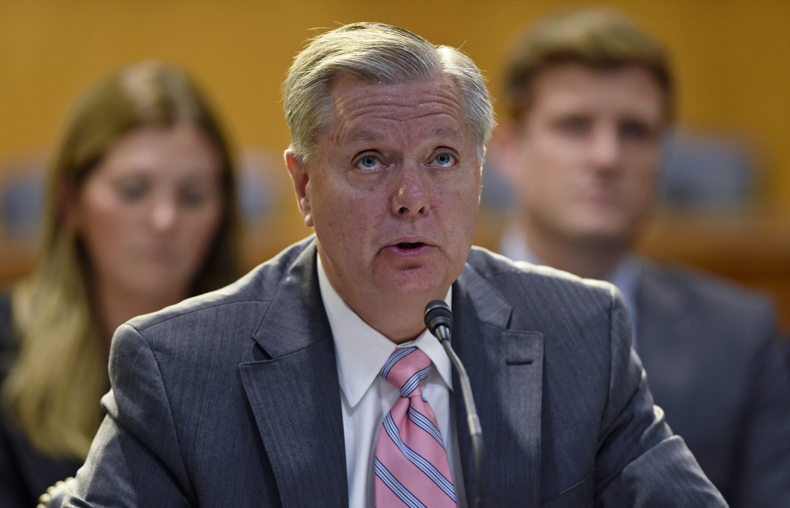 Senate plans vote on 20-week abortion ban