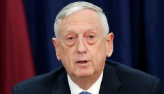 Jim Mattis hints at military action if US confirms sarin use in Syria