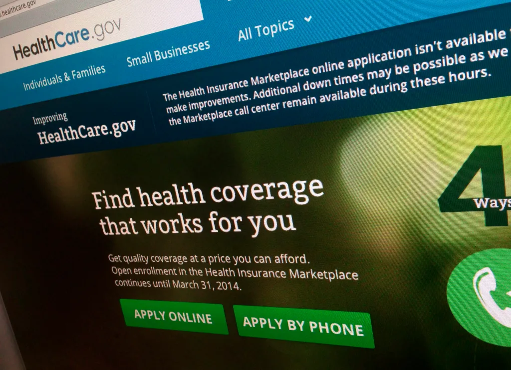 Obama’s fixer-upper website races to catch up