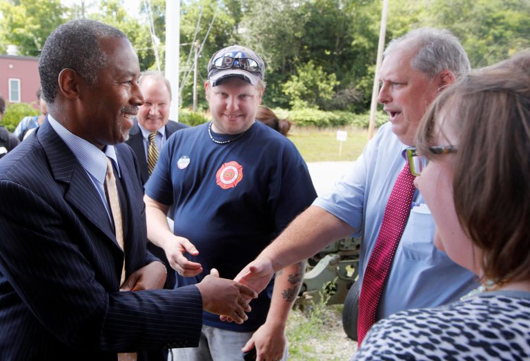 Carson suggested that the government could fund more research into alternative energy with oil revenues. (AP Photo/Jim Cole)