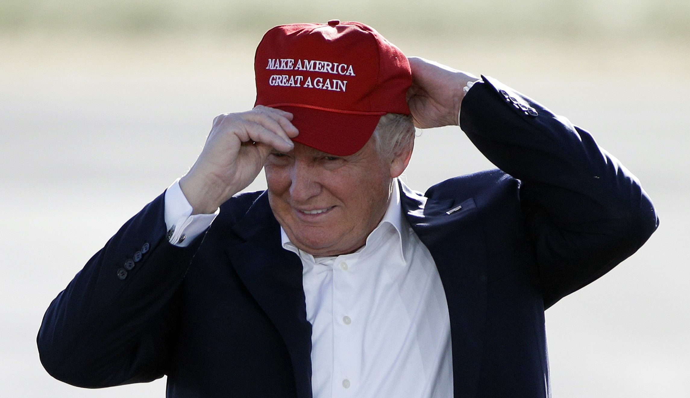 Republican senators want Trump to weigh in on Roy Moore