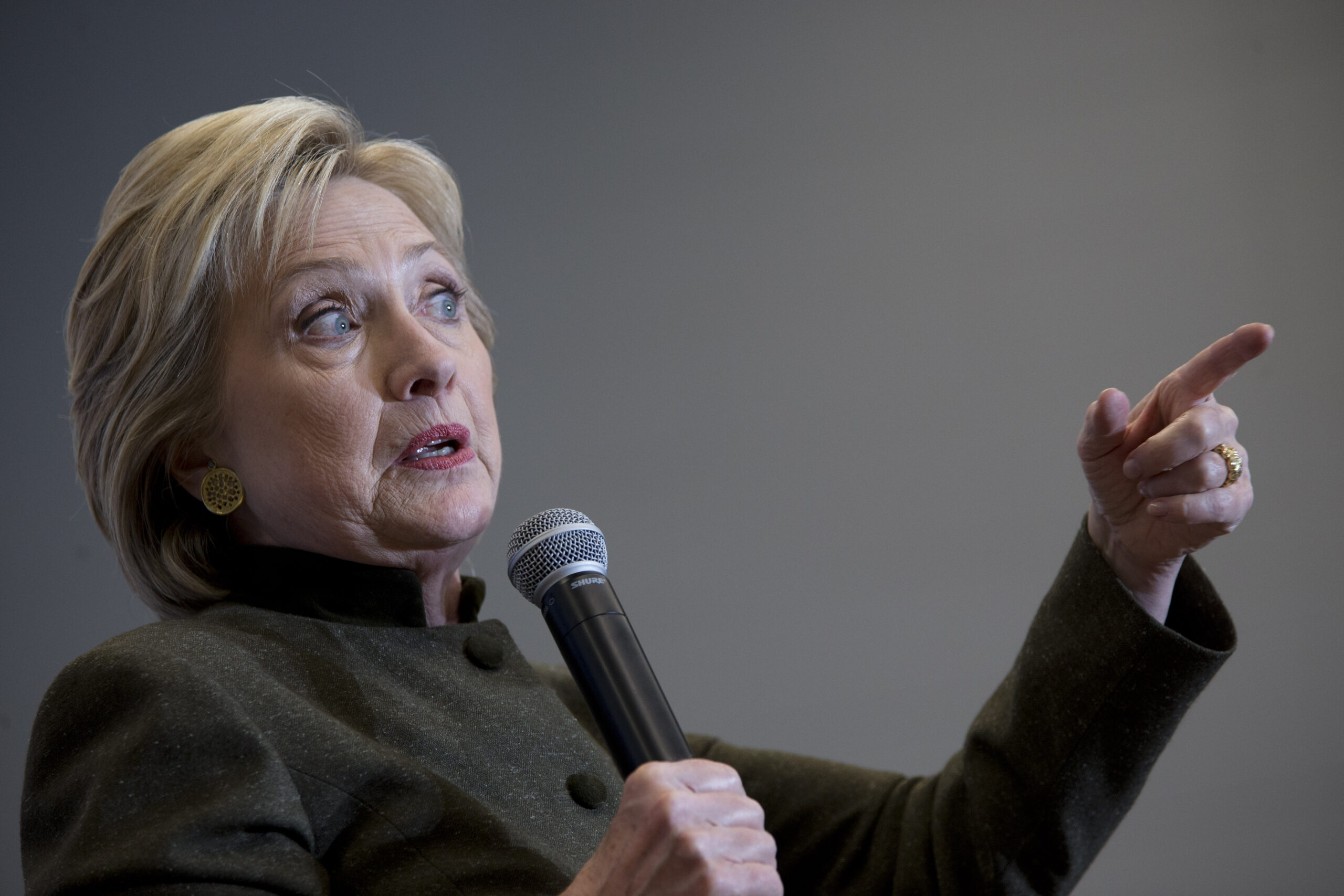 State Dept. set to release some Clinton emails amid legal battle