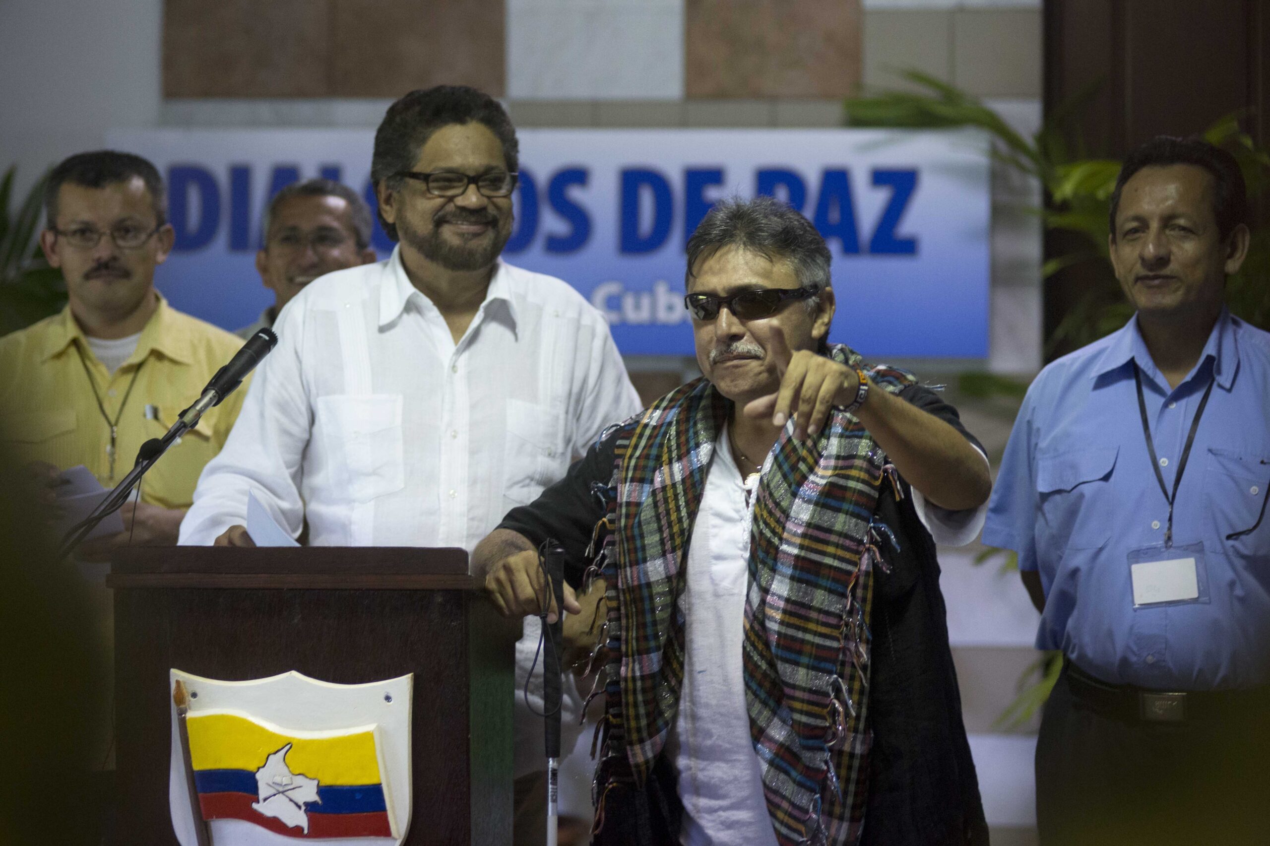 Colombia’s military meets face-to-face with rebels